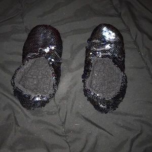 Sequince slippers